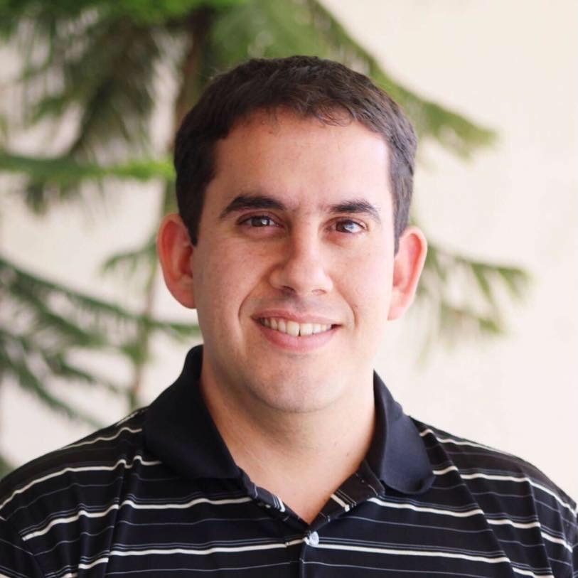 Augusto Aniano headshot